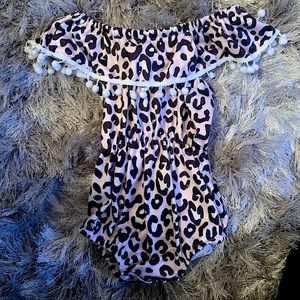 Leopard off the shoulder romper 2t